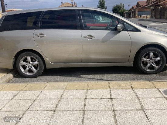 Mitsubishi Grandis Insitive de 2007 con 126.000 Km por 6.500 EUR. en Madrid