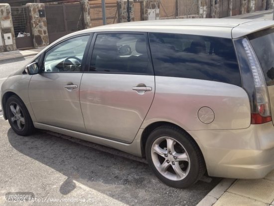 Mitsubishi Grandis Insitive de 2007 con 126.000 Km por 6.500 EUR. en Madrid