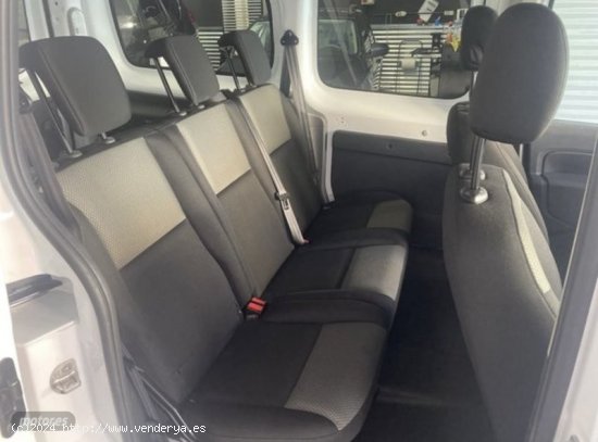 Renault Kangoo II Z.E. Maxi de 2019 con 37.000 Km por 10.000 EUR. en Malaga