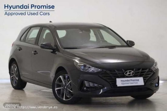 Hyundai i30 1.5 DPI Klass SLX 110 de 2023 con 13.219 Km por 19.390 EUR. en Malaga