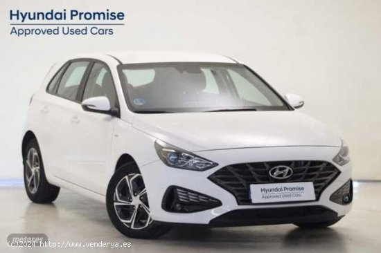 Hyundai i30 1.0 TGDI Klass LR 48V 120 de 2022 con 23.485 Km por 19.970 EUR. en Malaga