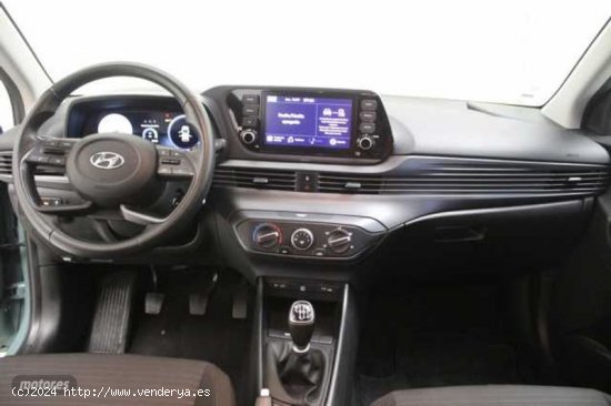 Hyundai i20 1.0 TGDI Klass 100 de 2022 con 13.981 Km por 17.890 EUR. en Pontevedra