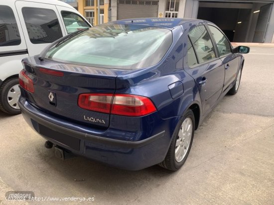 Renault Laguna 2.2 dci 150cv 6 velocidades expression 5 puertas de 2003 con 259.000 Km por 3.100 EUR