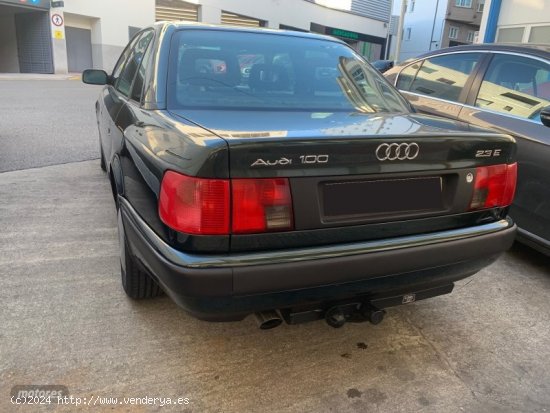 Audi 100 2.3 E de 1992 con 288.000 Km por 2.800 EUR. en Lugo