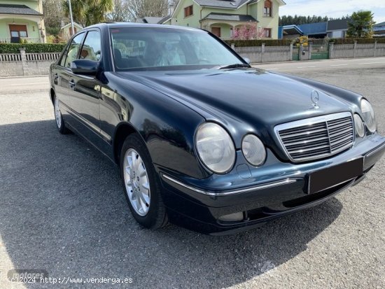 Mercedes Clase E 270cdi elegance 170cv automatico de 2000 con 351.387 Km por 3.500 EUR. en Lugo