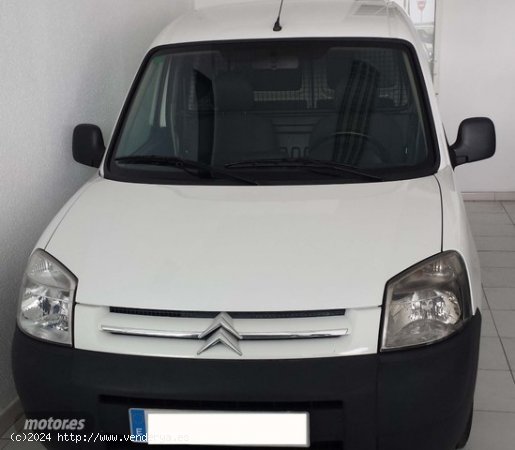 Citroen Berlingo FIRST 1. 6 HDI 75CV de 2008 con 116.200 Km por 4.500 EUR. en Salamanca