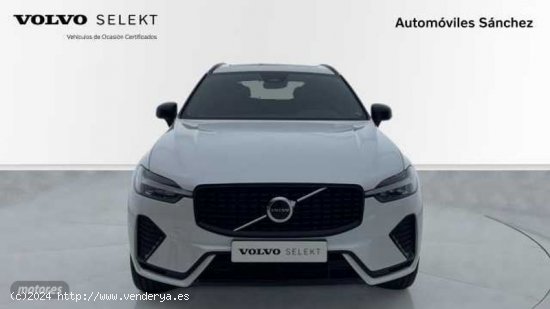 Volvo XC 60 2.0 B5 P PLUS DARK AUTO 4WD 250 5P de 2024 con 1 Km por 61.900 EUR. en Zaragoza