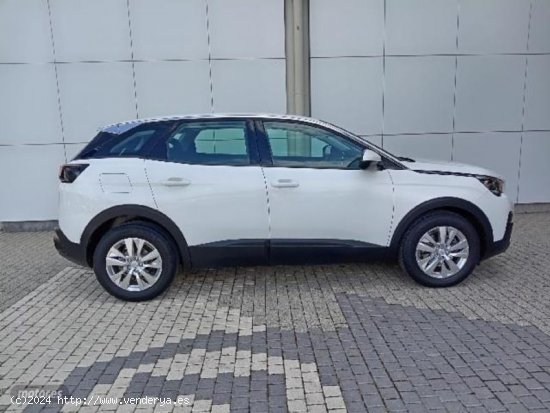 Peugeot 3008 1.2 PURETECH 96KW ACTIVE S&S 130 5P de 2017 con 48.619 Km por 18.500 EUR. en Albacete