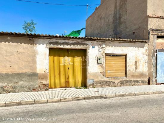 VENTA DE 2  ALMACÉNES EN ASPE EN ZONA CAMINICO DE ELCHE - ALICANTE