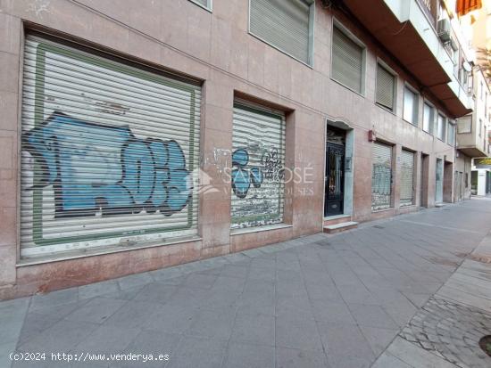 VENTA DE LOCAL COMERCIAL Y GARAJE - ALICANTE