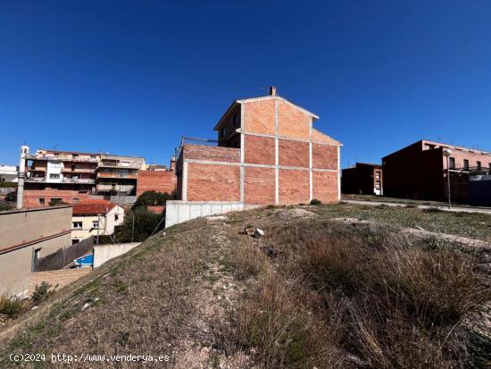 Solar con espectaculares vistas sobre Igualada - BARCELONA