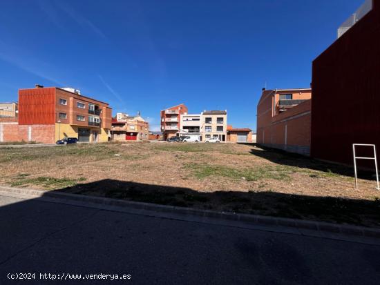 TERRENO RESIDENCIAL ZONA LA MASIA - BARCELONA