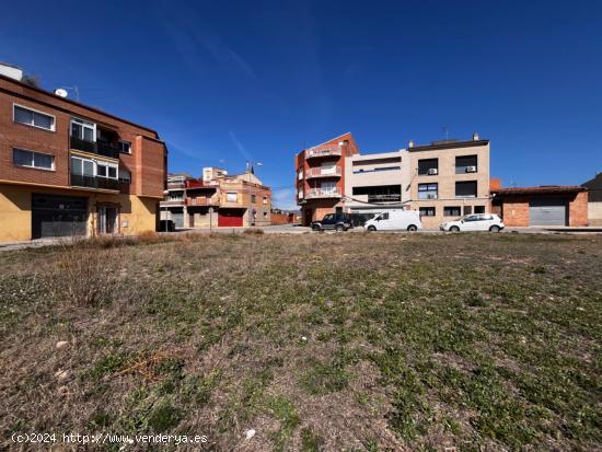  Espectacular parcela zona tranquila para vivienda - BARCELONA 