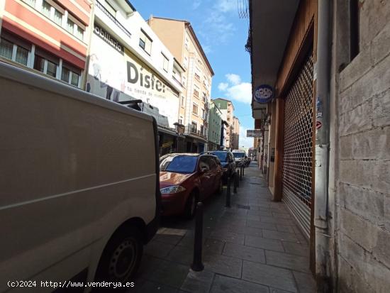 Local diáfano en zona de Cuatro Caminos - CANTABRIA