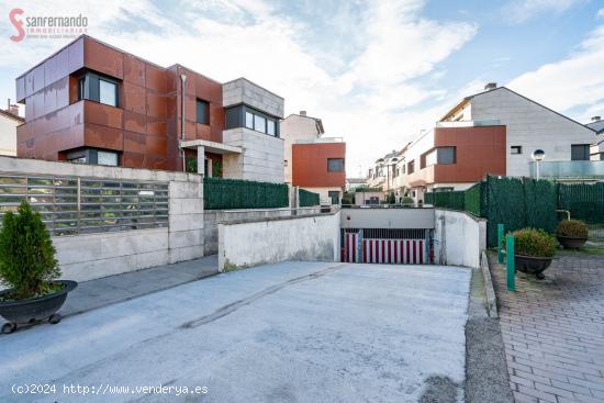 Chalet en Oruña de Piélagos - CANTABRIA