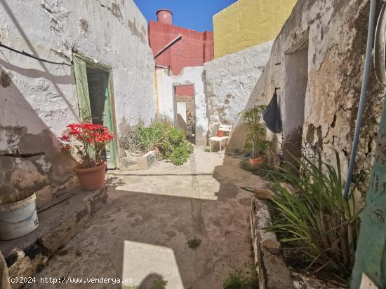 CASA SOLAR EN EL SEQUERO INGENIO - LAS PALMAS