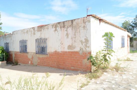  CHALET EN TORRENTE  CON PARCELA DE 670M2 ¡¡¡¡SIN COMISIONES INMOBILIARIAS!!!! - VALENCIA 