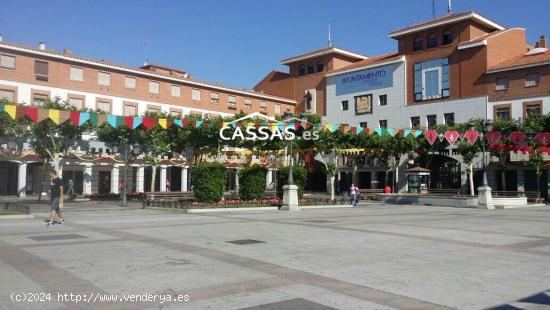 Zona CASA GRANDE - Entrar a vivir 3 habitaciones, 2 baños y terraza. - MADRID