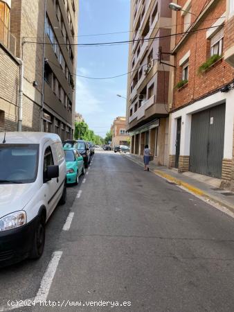 VENTA ALMACÉN EN IGUALADA ZONA POBLE SEC!! - BARCELONA