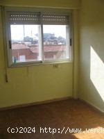 PISO PARA REFORMAR EN ZONA ARMUNIA - LEON