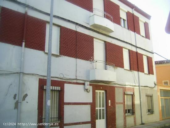  APARTAMENTO EN ZONA MICHAISA- LEON - LEON 