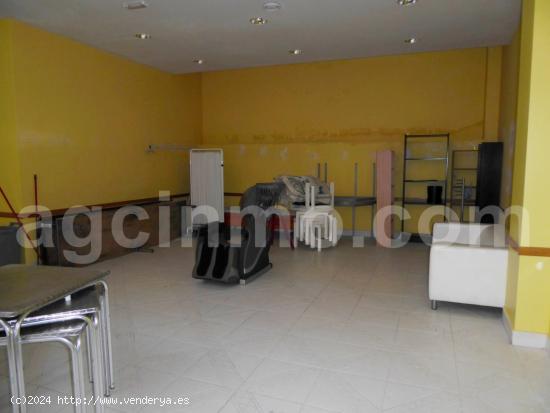 Local comercial - VALLADOLID