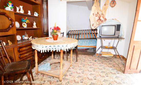 Urbis te ofrece una casa en venta en Miranda del Castañar, Salamanca. - SALAMANCA