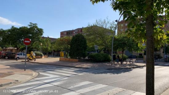 LOCAL COMERCIAL ALQUILER - BARCELONA