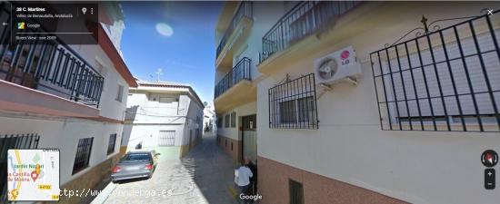 plaza de garaje junto al Colegio - GRANADA