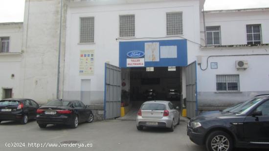 NAVE INDUSTRIAL EN VENTA POL. PEALSA - BADAJOZ