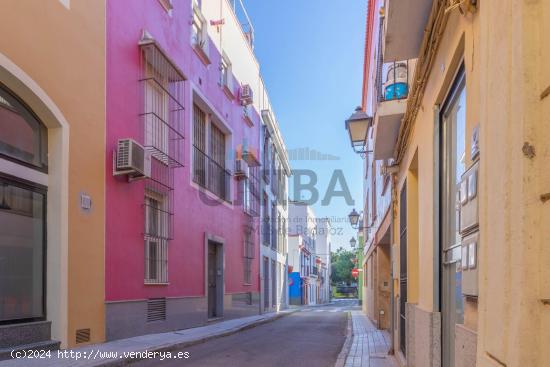 PISO A LA VENTA EN CASCO ANTIGUO - BADAJOZ