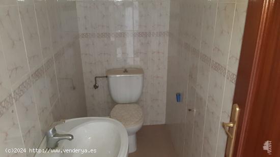 Dúplex en venta en Calle Alfonso X, 1º, 06200, Almendralejo (Badajoz) - BADAJOZ