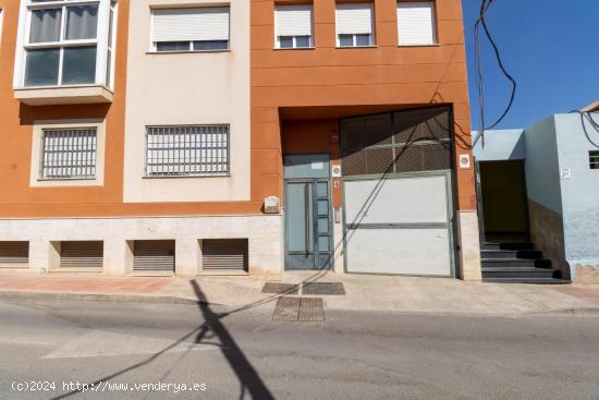  PLAZA DE GARAJE EN BENAHADUX - ALMERIA 