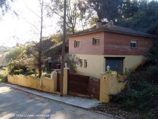  SE VENDE CASA EN CASTELLAR DEL VALLES - BARCELONA 