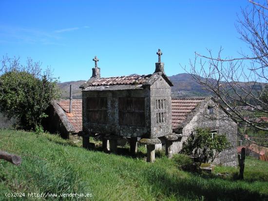  Casa de pueblo a reformar - PONTEVEDRA 