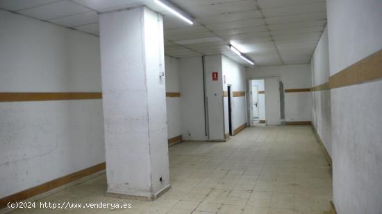 Local comercial a pie de calle - PONTEVEDRA