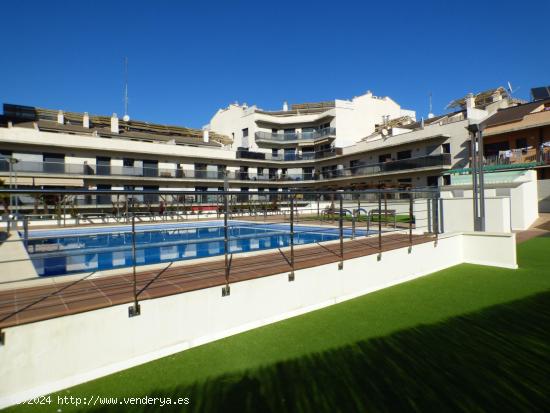 PLANTA BAJA CON TERRAZA PROPIA Y PISCINA EN VENTA EN MANRESA - BARCELONA