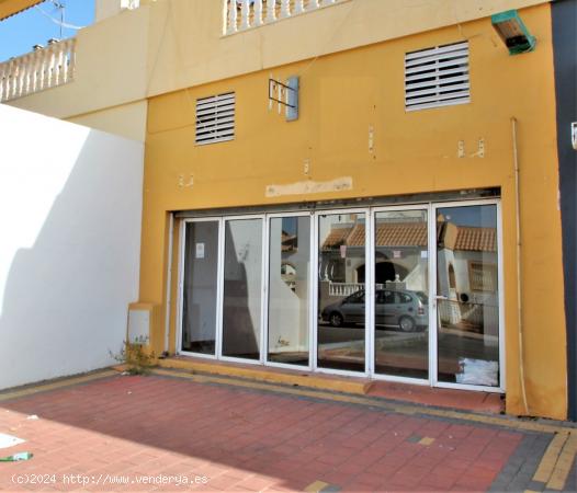 LOCAL COMERCIAL EN ALTOS DEL LIMONAR - TORREVIEJA - ALICANTE