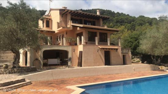  CHALET  DE MONTAÑA - BALEARES 