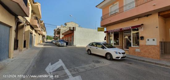 Edificio en Sangonera la Verde, de 157 mtrs de solar. - MURCIA