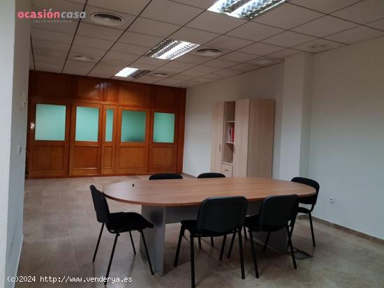 SE   VENDE O  ALQUILA LOCAL COMERCIAL - CORDOBA