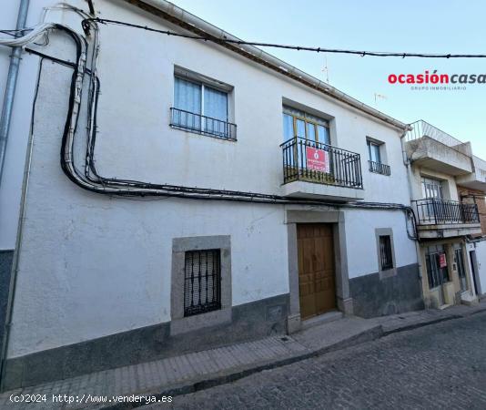  CASA DE 3 PLANTAS EN PEDROCHE - CORDOBA 