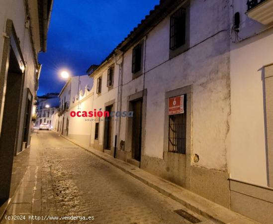 CASA PARA DERRUIR JUNTO A LOS SALESIANOS - CORDOBA