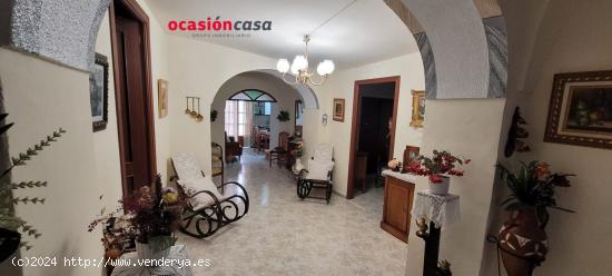  CASA EN VENTA CON TEJADO NUEVO - CORDOBA 