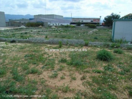 Venta de parcela en el poligono industrial de Ondara - ALICANTE