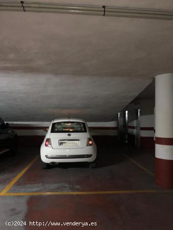 Plaza de parking - ALICANTE