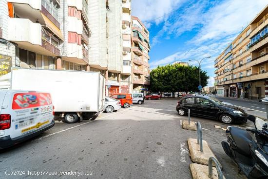 LOCAL EN ALTOZANO!! - ALICANTE