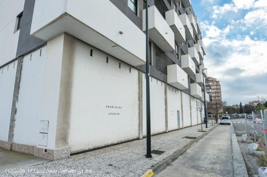 GARAJES  EN VENTA  JUNTO A LA AVENIDA CATALUÑA - ZARAGOZA