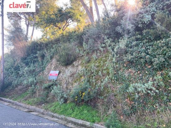  TERRENY EN VENDA A SANT FELIU DEL RACÓ - BARCELONA 