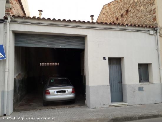  SOLAR-FINCA A DOS CALLES EN EL CENTRO DE CASTELLAR DEL VALLES .GRAN OPORTUNIDAD!!! - BARCELONA 